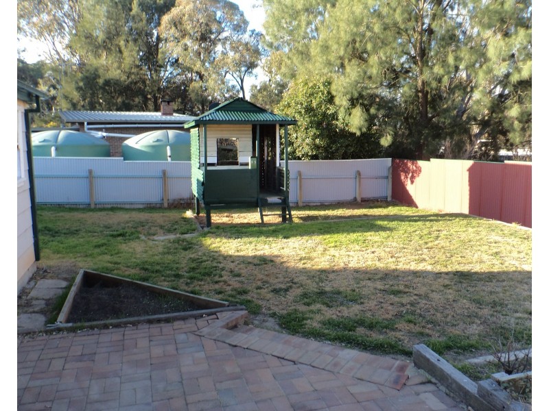 35 Wyatt Street, Goulburn NSW 2580