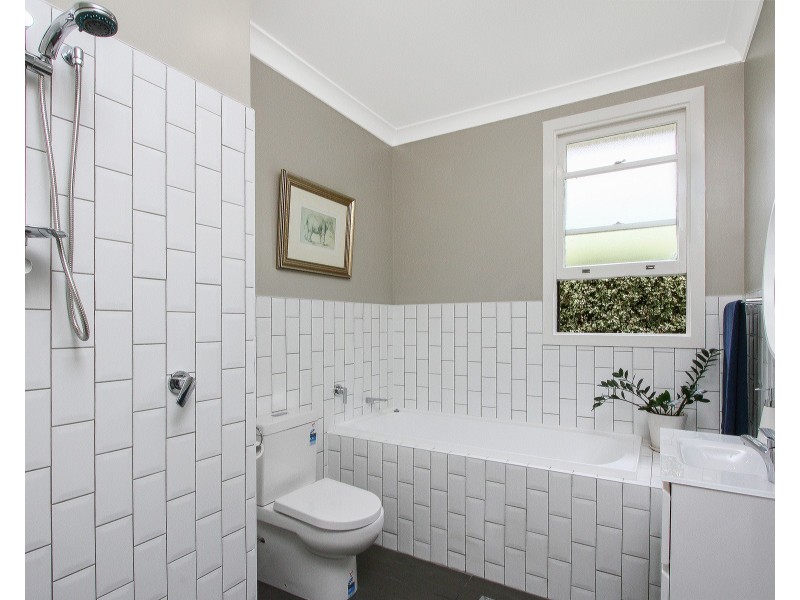 18 Wyatt Street, Goulburn NSW 2580