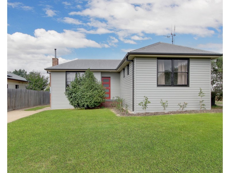 18 Wyatt Street, Goulburn NSW 2580