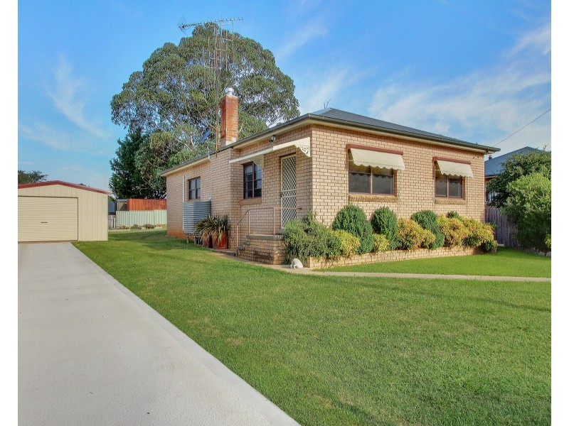 5 Philip Street, Crookwell NSW 2583