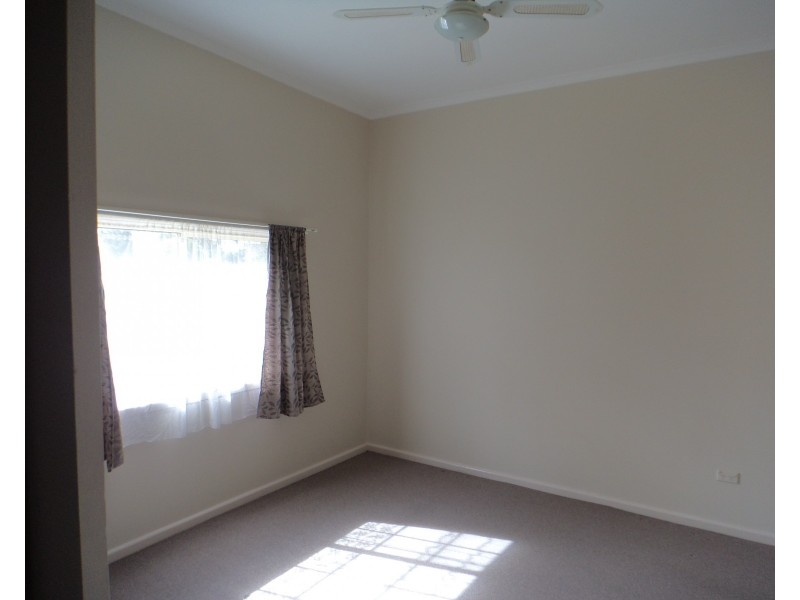 120 Addison Street, Goulburn NSW 2580