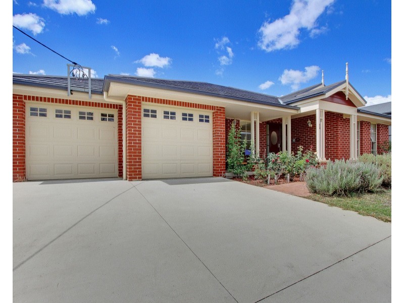 24 Melliodora Drive, Goulburn NSW 2580