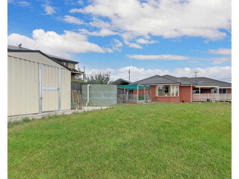 24 Melliodora Drive, Goulburn NSW 2580