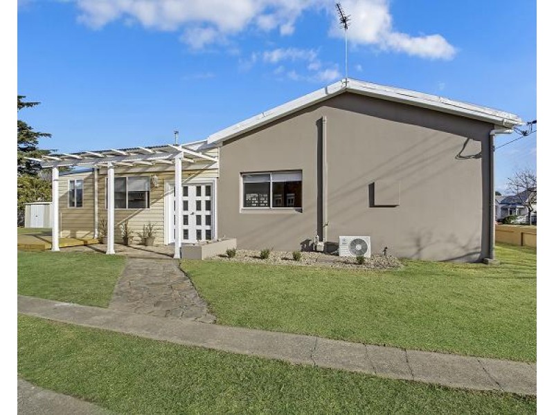 16 Opal Street, Goulburn NSW 2580