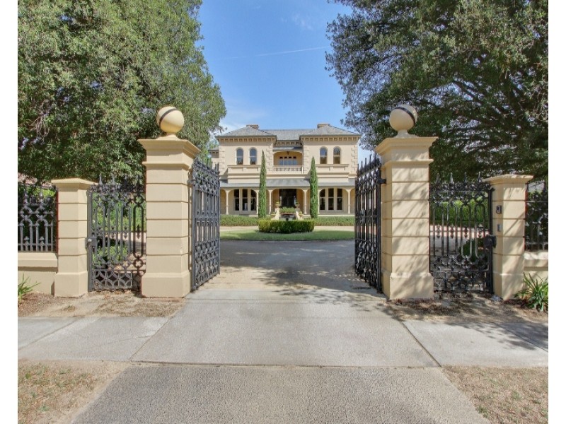 244 – 246 Cowper Street, Goulburn NSW 2580