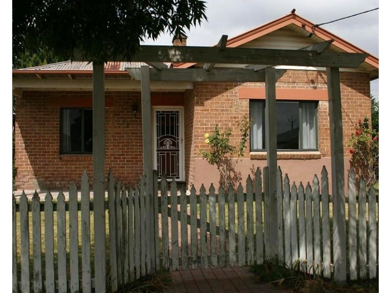 50 Opal Street, Goulburn NSW 2580