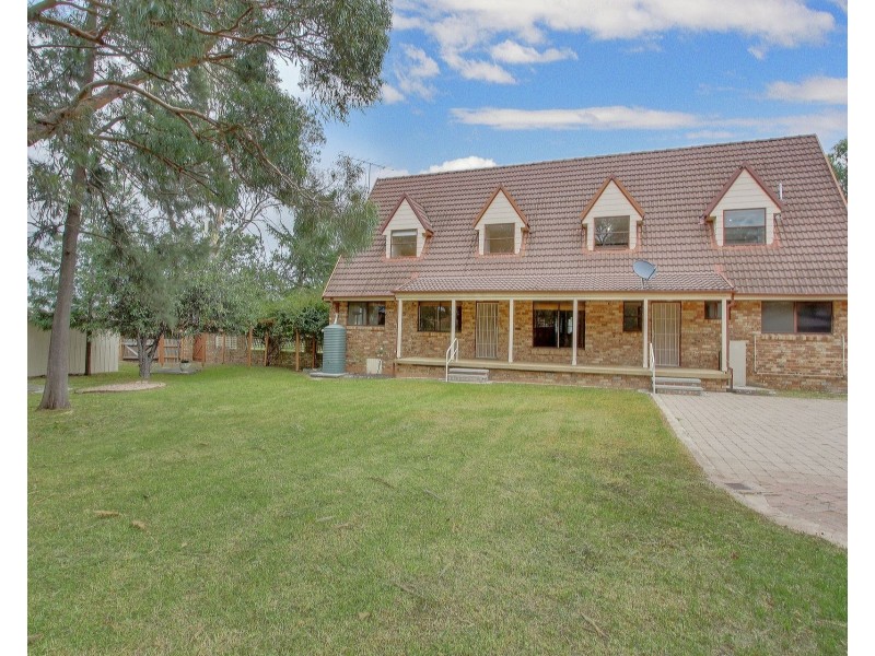 177 Clinton Street, Goulburn NSW 2580