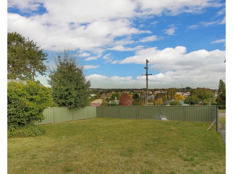 1 Carr Street, Crookwell NSW 2583