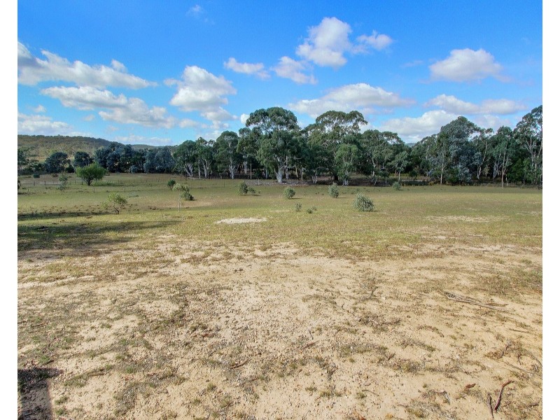 143 Winfarthing Road, Marulan NSW 2579