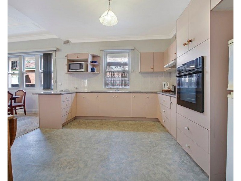 52 Victoria Street, Goulburn NSW 2580