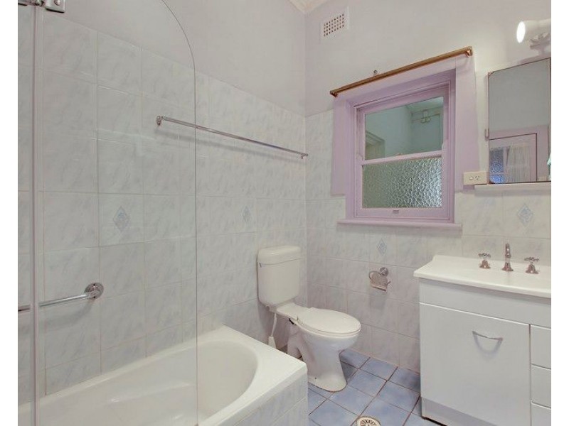52 Victoria Street, Goulburn NSW 2580