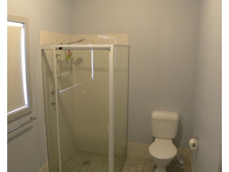 24 Kenmore Street, Goulburn NSW 2580