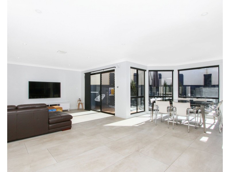 15 Angela Place, Goulburn NSW 2580