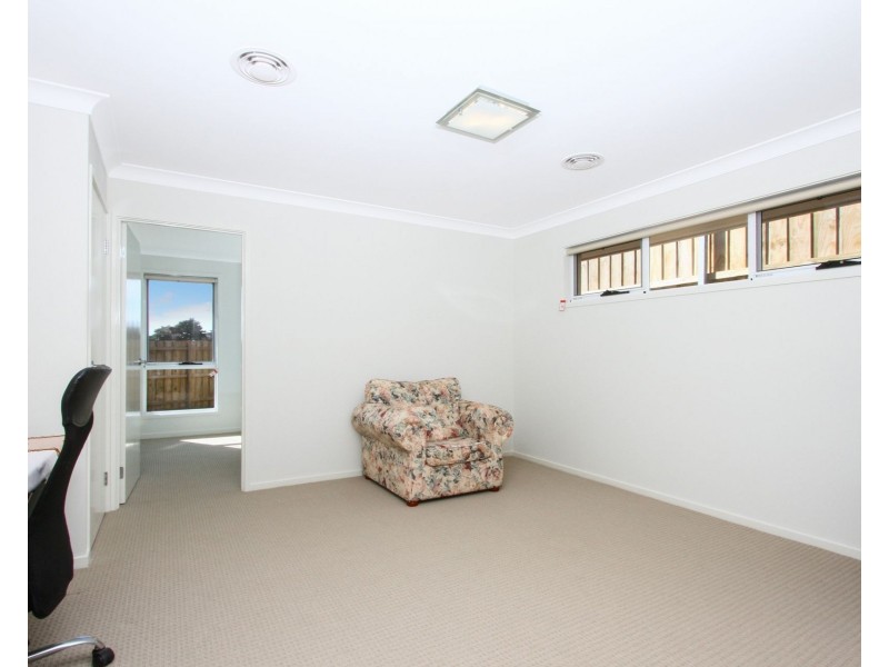 17 Lovet Street, Goulburn NSW 2580