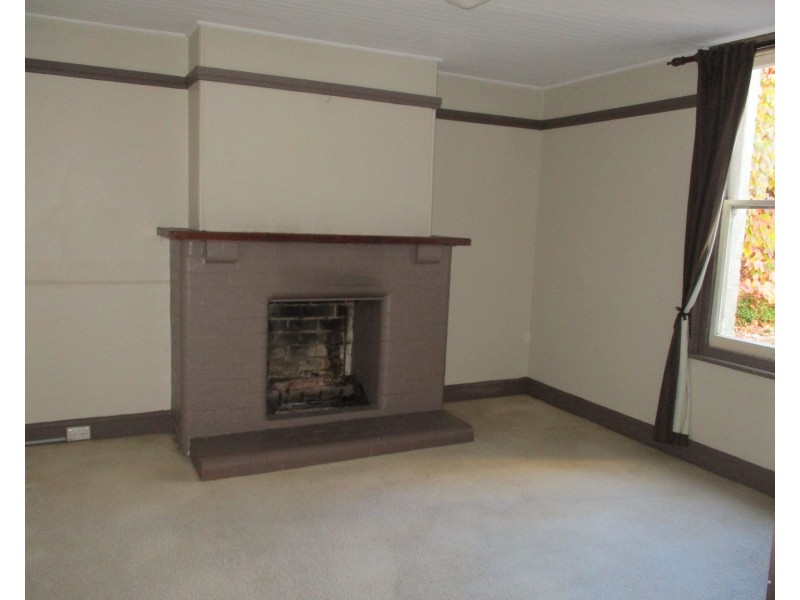 61 Cowper Street, Goulburn NSW 2580