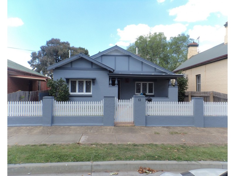 13 Joshua Street, Goulburn NSW 2580