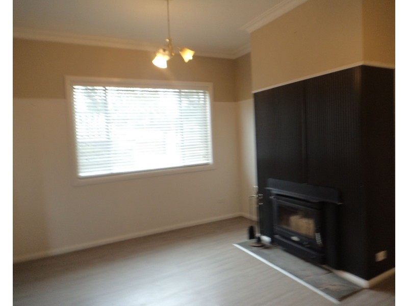 13 Francis Street, Goulburn NSW 2580