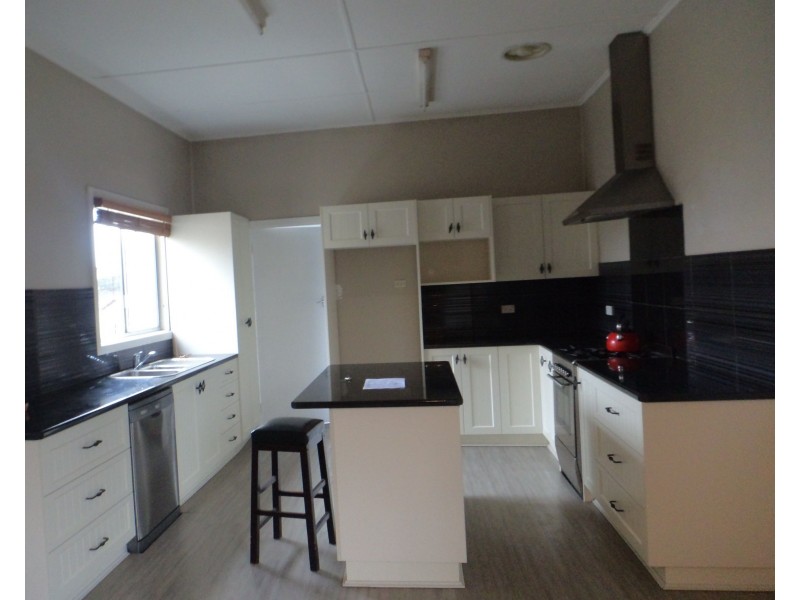 13 Francis Street, Goulburn NSW 2580