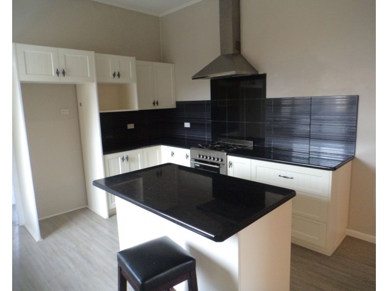 13 Francis Street, Goulburn NSW 2580