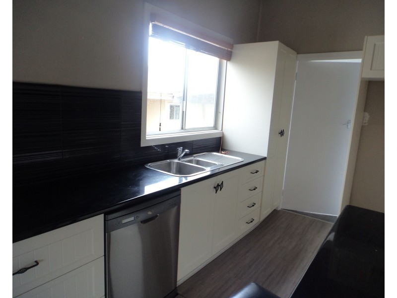 13 Francis Street, Goulburn NSW 2580