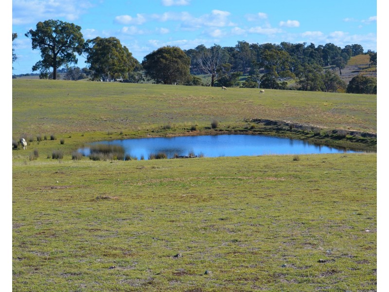 36 Cuddyong Road, Crookwell NSW 2583