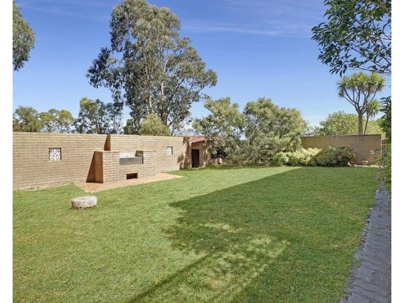 12 Komungla Crescent, Goulburn NSW 2580