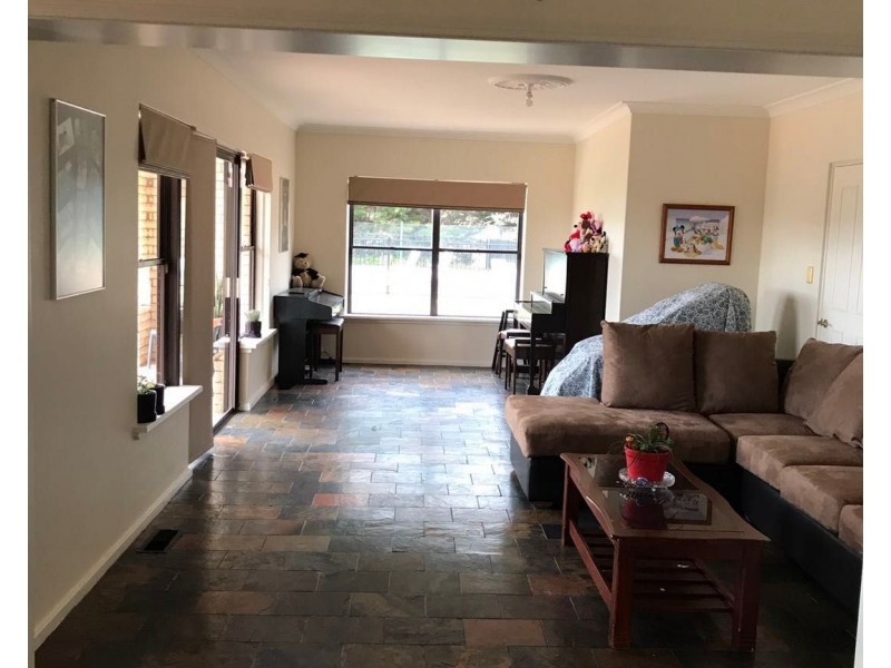 73 Clyde Street, Goulburn NSW 2580