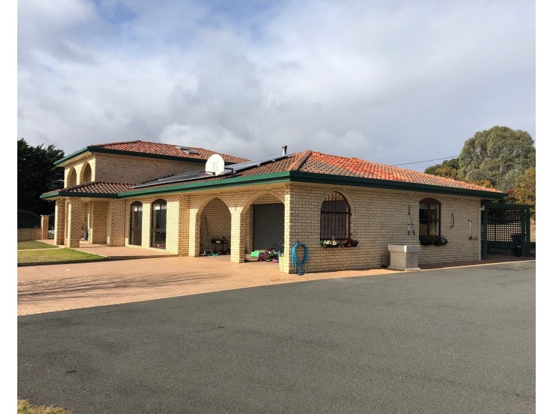 73 Clyde Street, Goulburn NSW 2580