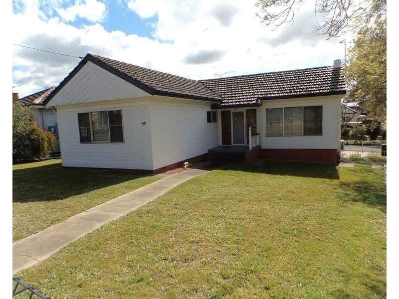 99 Combermere Street, Goulburn NSW 2580