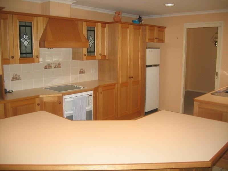 12 Komungla Crescent, Goulburn NSW 2580