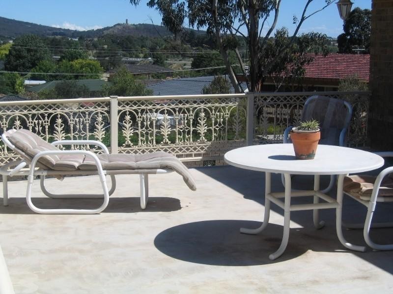 12 Komungla Crescent, Goulburn NSW 2580