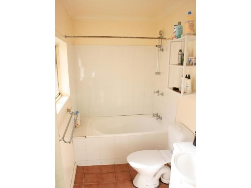 65 Cowper Street, Goulburn NSW 2580