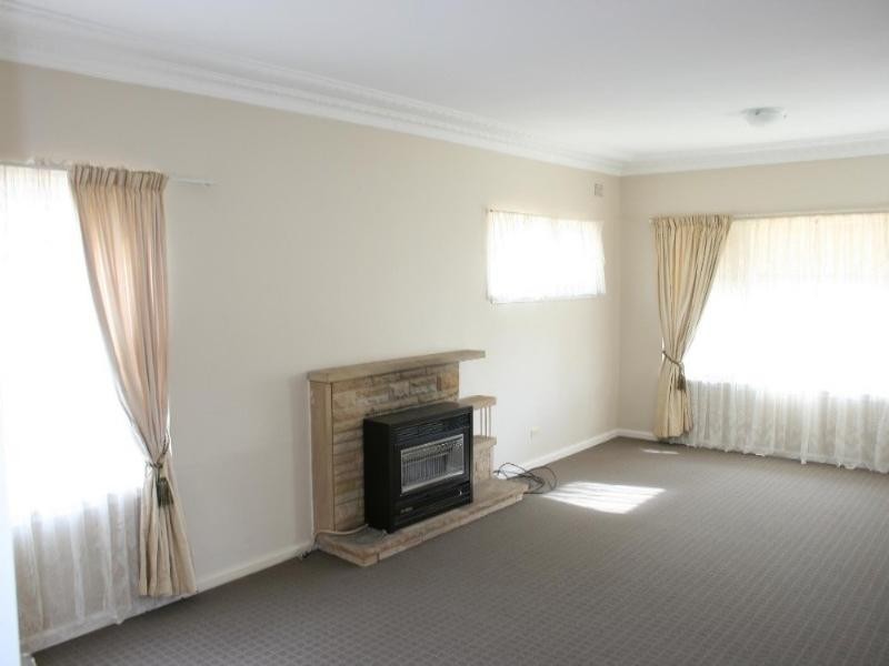 85 Mary Street, Goulburn NSW 2580