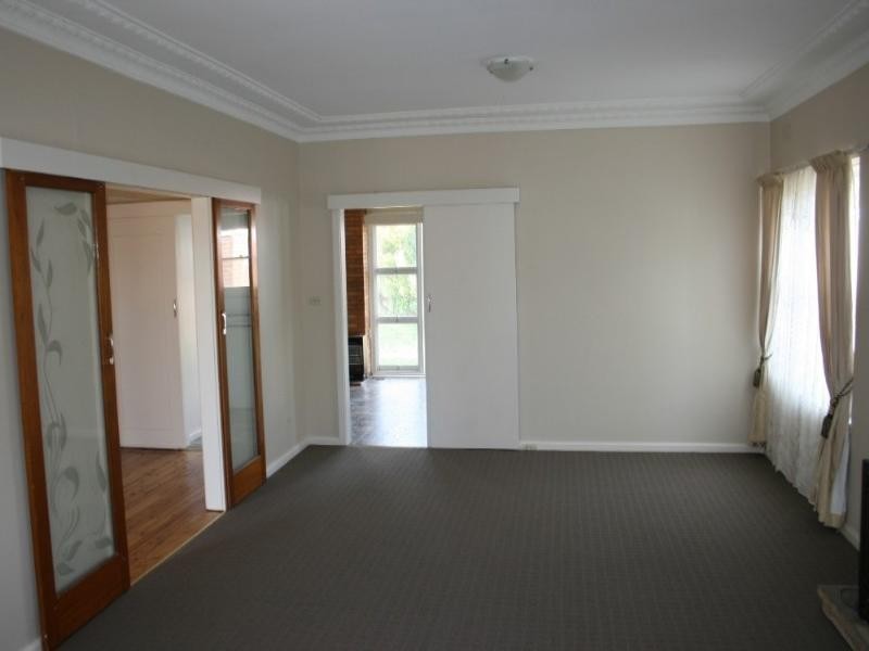 85 Mary Street, Goulburn NSW 2580