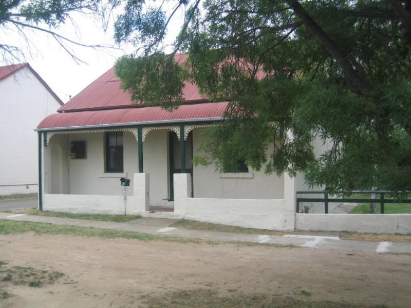 3 Sterne Street, Goulburn NSW 2580