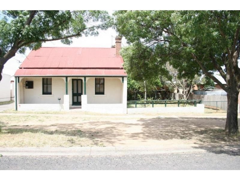 3 Sterne Street, Goulburn NSW 2580