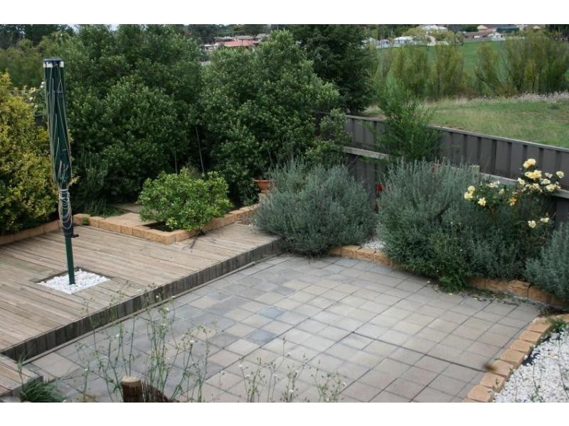 11 Parkside Place, Goulburn NSW 2580