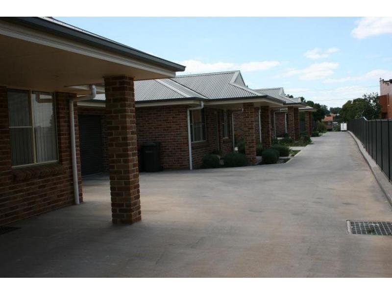 30 Addison Street, Goulburn NSW 2580