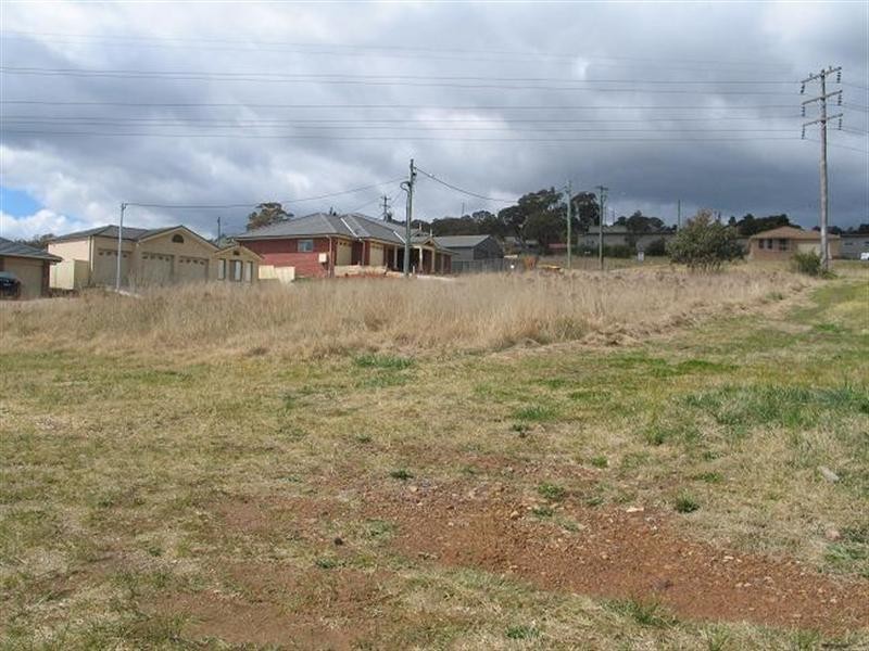 21 Melliodora Drive, Goulburn NSW 2580