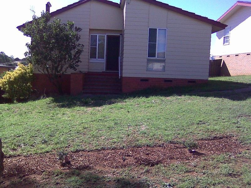 18 Caoura Crescent, Goulburn NSW 2580