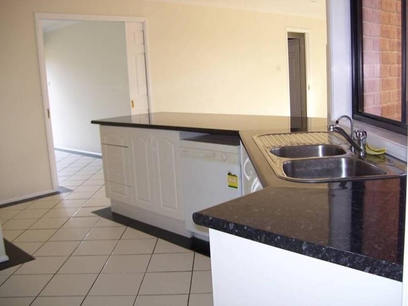 19 Waterview Rd (off Ducks Lane), Goulburn NSW 2580