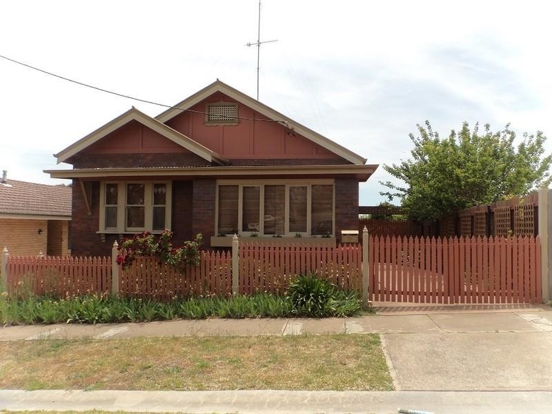19 Lorne Street, Goulburn NSW 2580