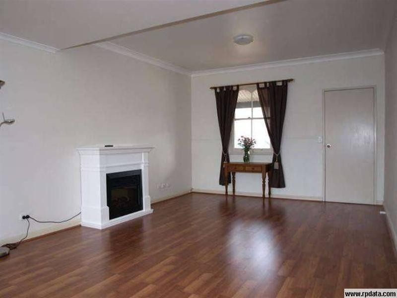 21 Reynolds Street, Goulburn NSW 2580