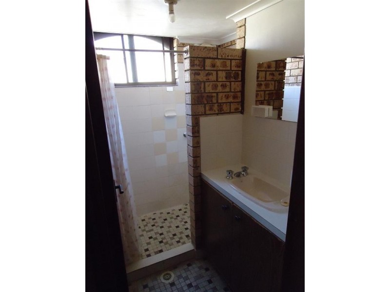 8/41 Combermere Street, Goulburn NSW 2580