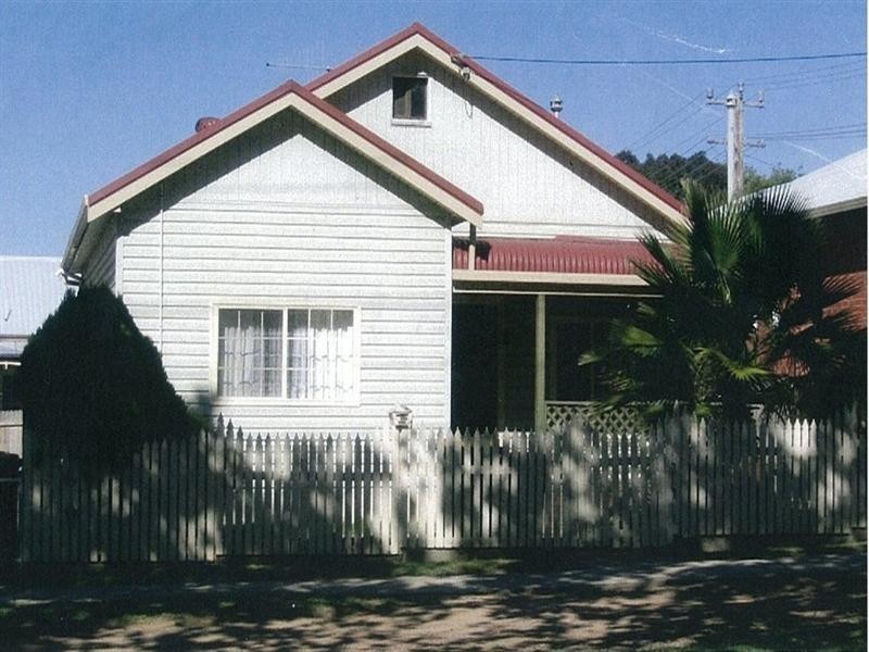 120 Addison Street, Goulburn NSW 2580