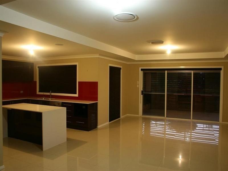 22 Racecourse Drive, Goulburn NSW 2580