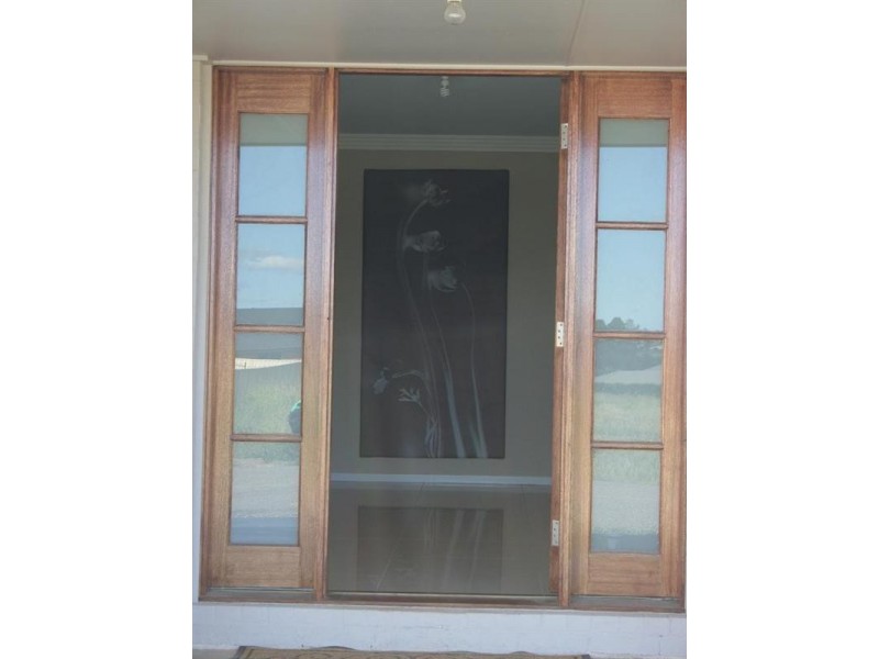 22 Racecourse Drive, Goulburn NSW 2580