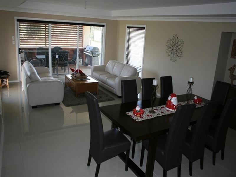 22 Racecourse Drive, Goulburn NSW 2580