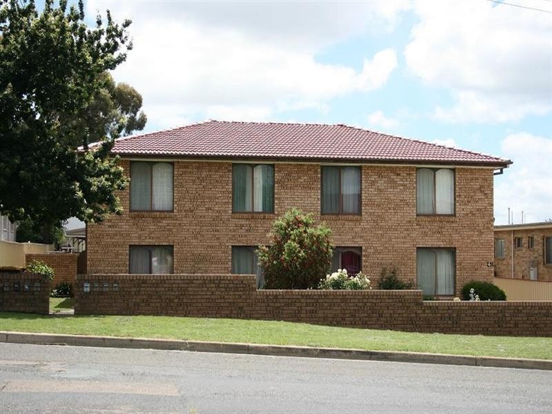 2/41 Combermere Street, Goulburn NSW 2580
