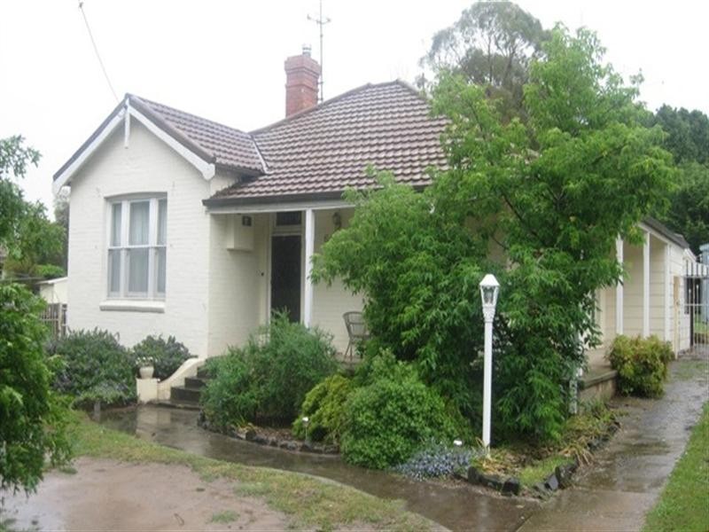 60 Taralga Road, Goulburn NSW 2580